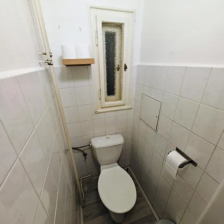 Flat In Zizkov -101- Appartamento *