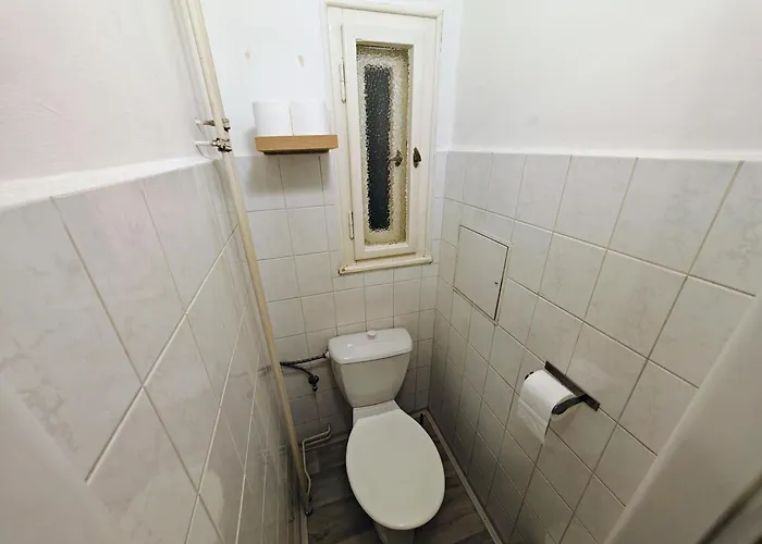 Flat In Zizkov -101- Διαμέρισμα *