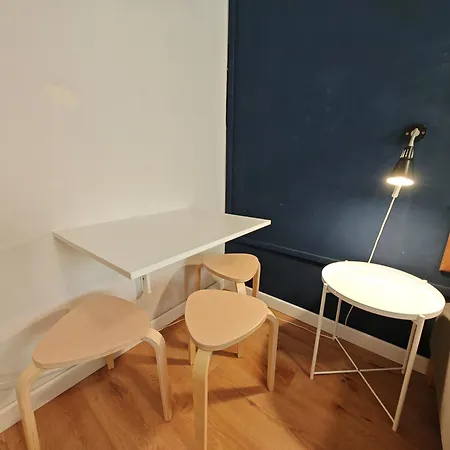 דירה Flat In Zizkov -101- פראג